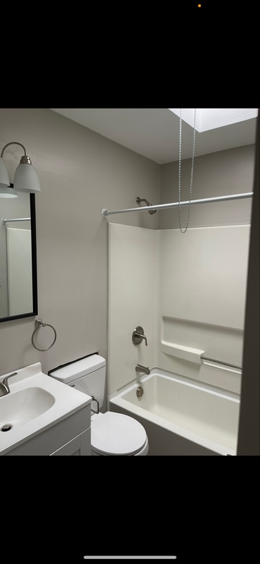 Building Photo - 4940 W Stiles St