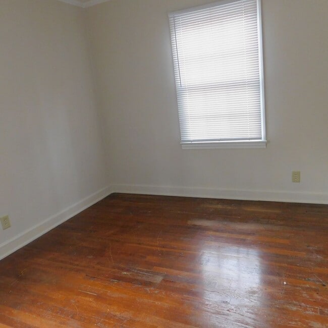 Building Photo - Martin Street, Enterprise, AL