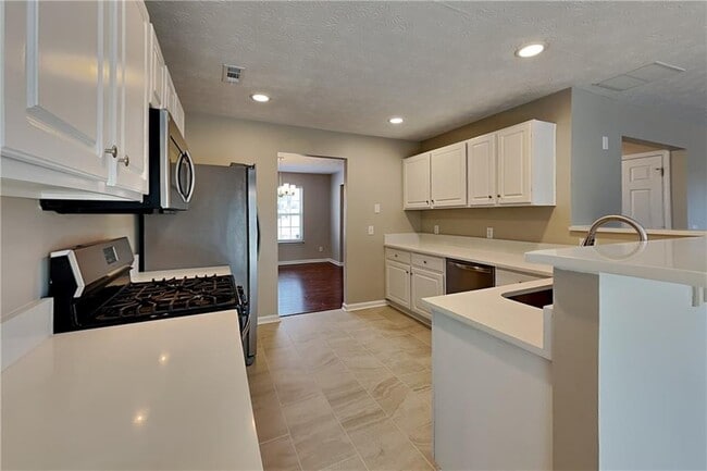 Building Photo - 7550 Springmill Ct