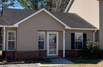 Building Photo - 125 Mesa Ln