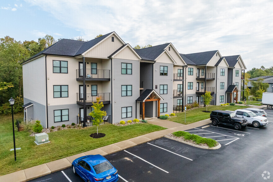 Primary Photo - Winding Springs Apartments and Townhomes