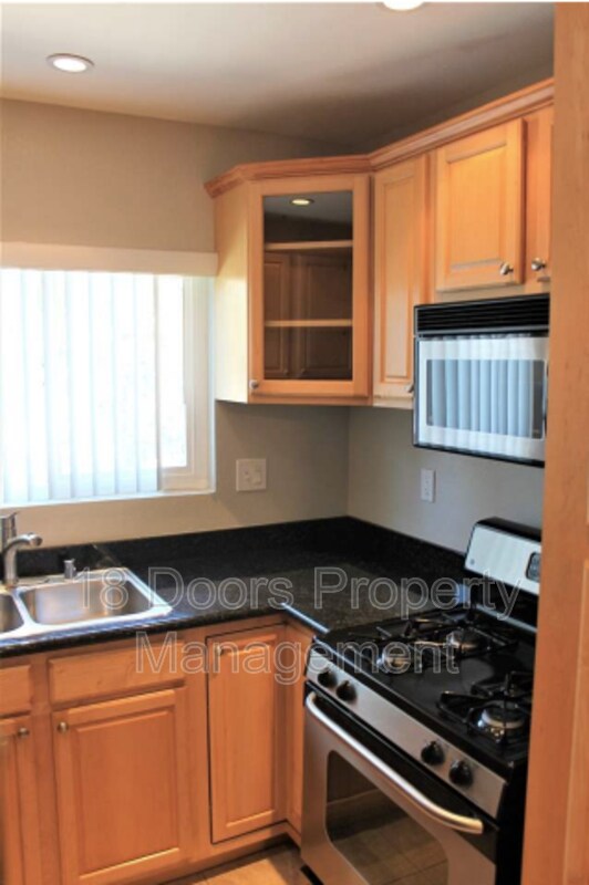 Building Photo - 4747 Hamilton St