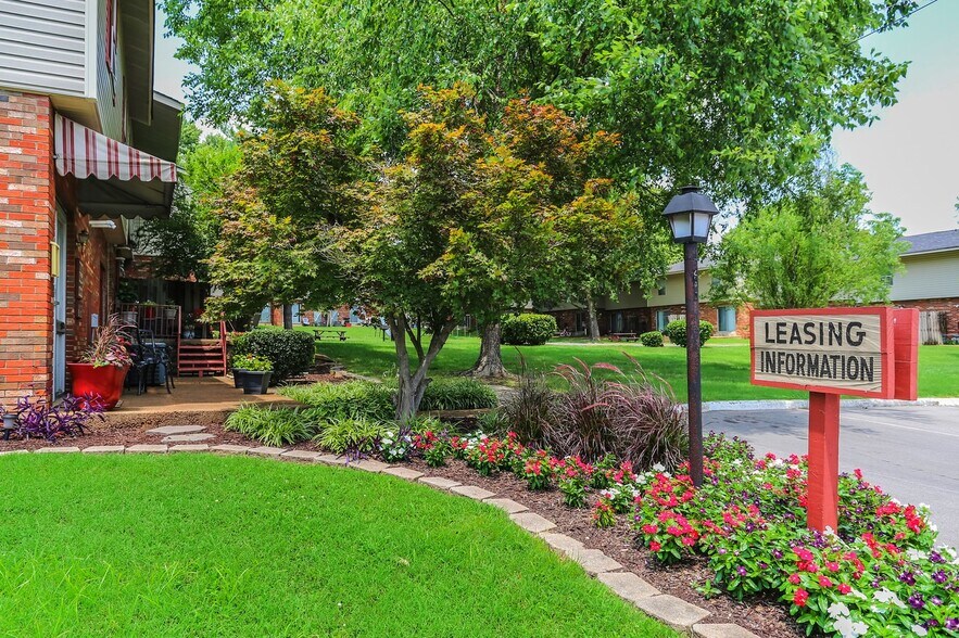 Forest Park 400 Forest Park Rd Madison TN 37115 Apartment Finder