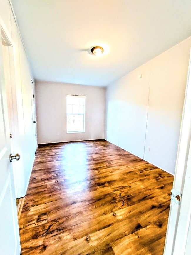 Building Photo - 299 Cayenne St