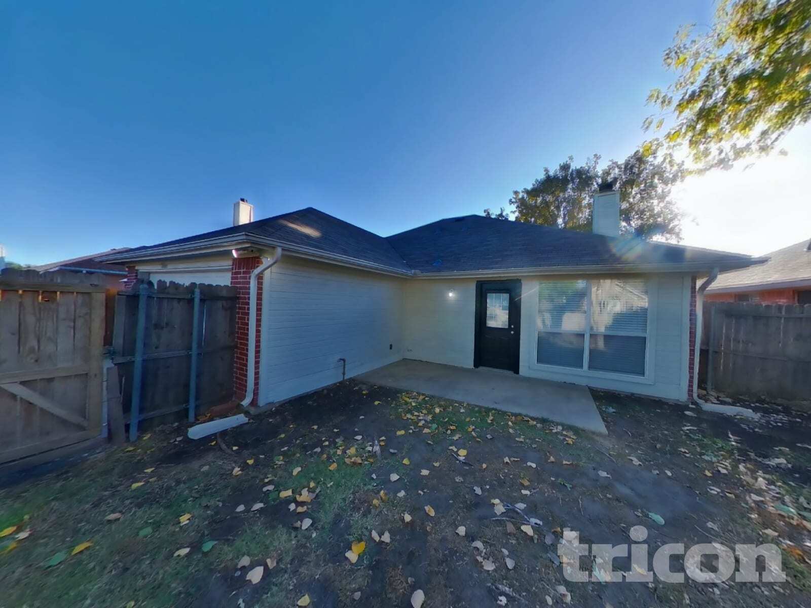 Building Photo - 2616 Spring Rain Dr