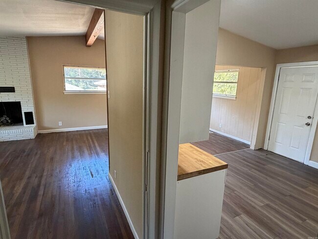 Building Photo - 34 Belmont Dr