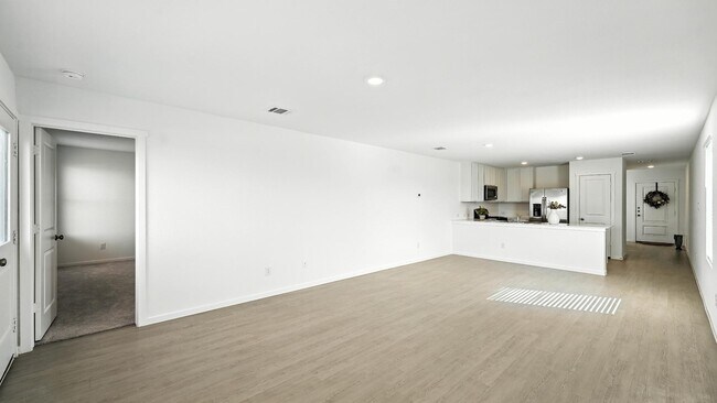 Building Photo - 764 Horsetail Ln
