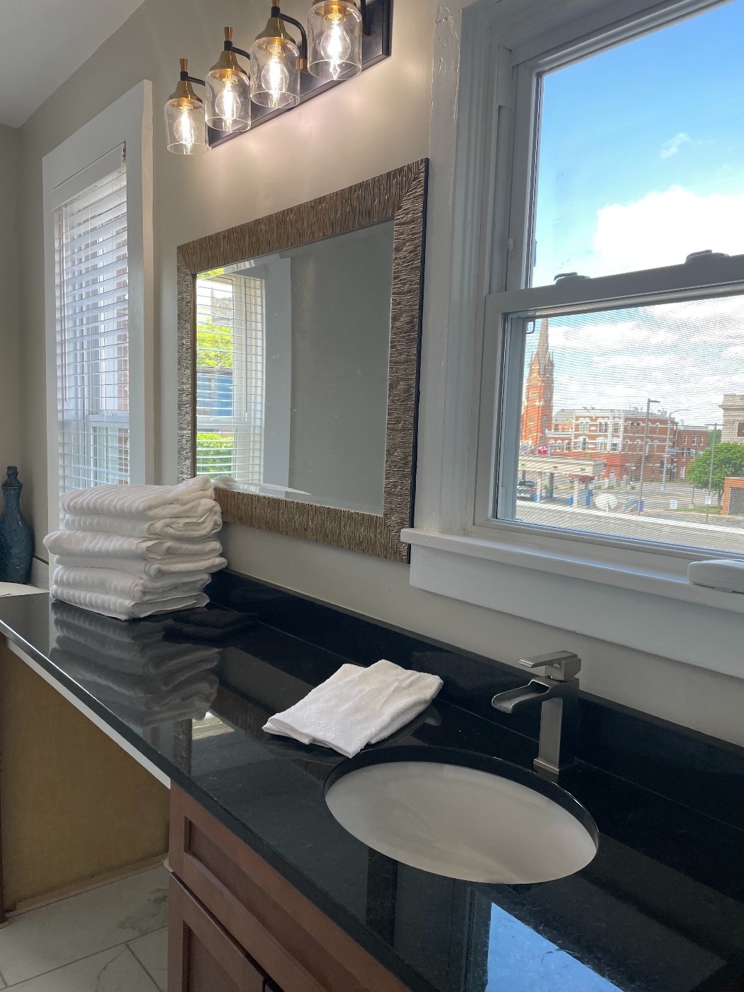 Beautiful Bath! Walk in shower and jacuzzi tub! - 107 W 13th St