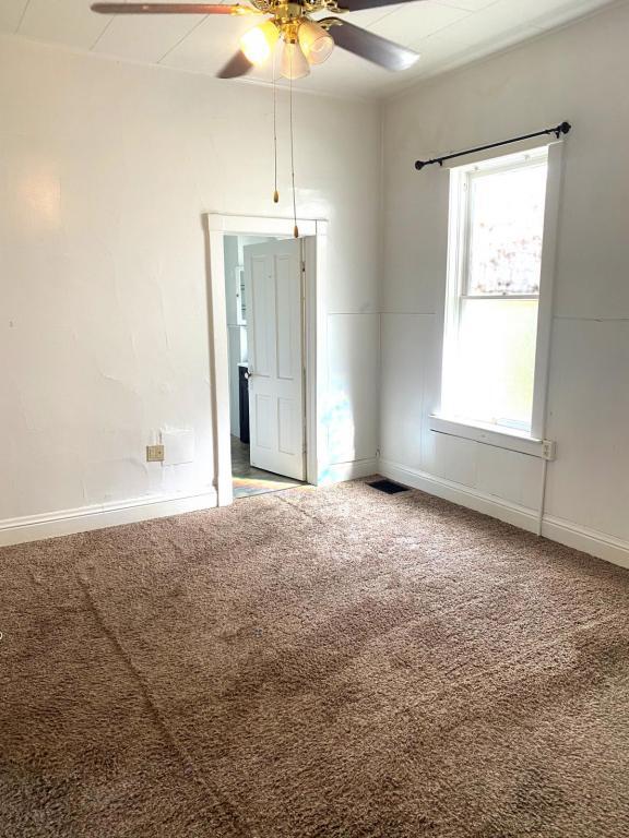 Building Photo - 645 Logan St