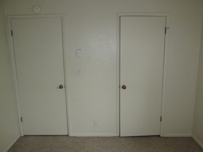 Building Photo - 570 Peach St