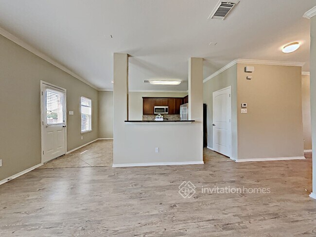 Building Photo - 11920 Summer Springs Dr