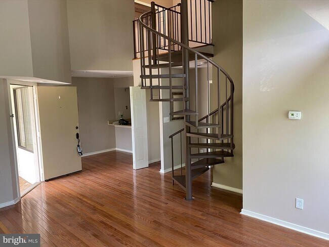 Building Photo - 18472 Bishopstone Ct