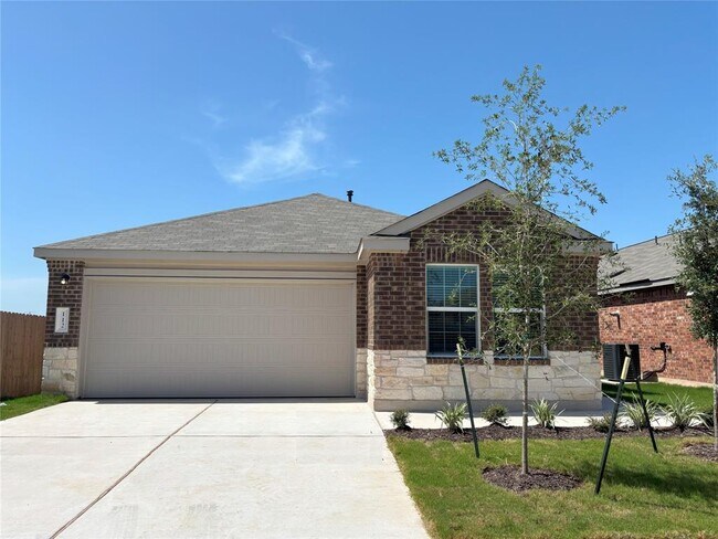 Primary Photo - 112 Imola St