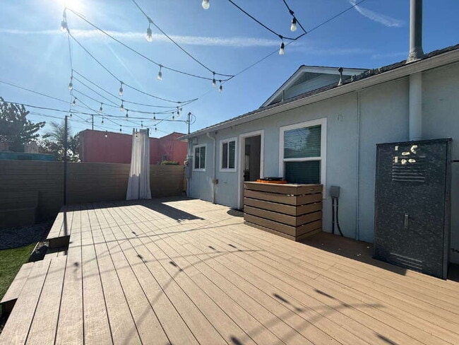 Building Photo - 6500 Arlington Ave