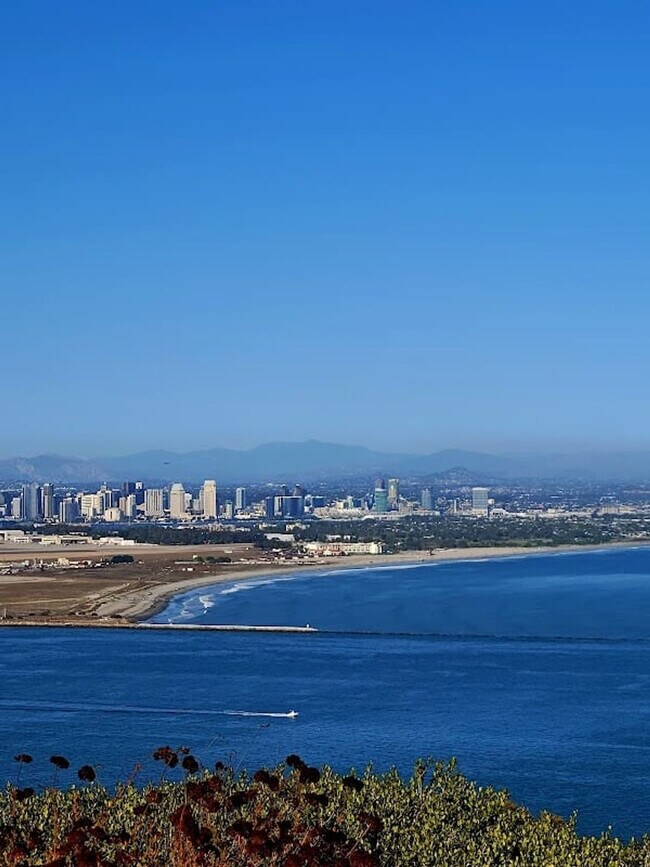 Building Photo - 5551 Churchward St