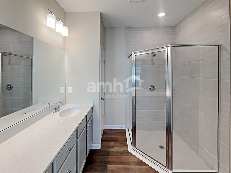 Building Photo - 238 Hemlock Pt