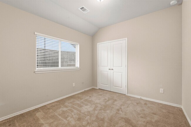 Building Photo - 1322 Wild Mustang Trl