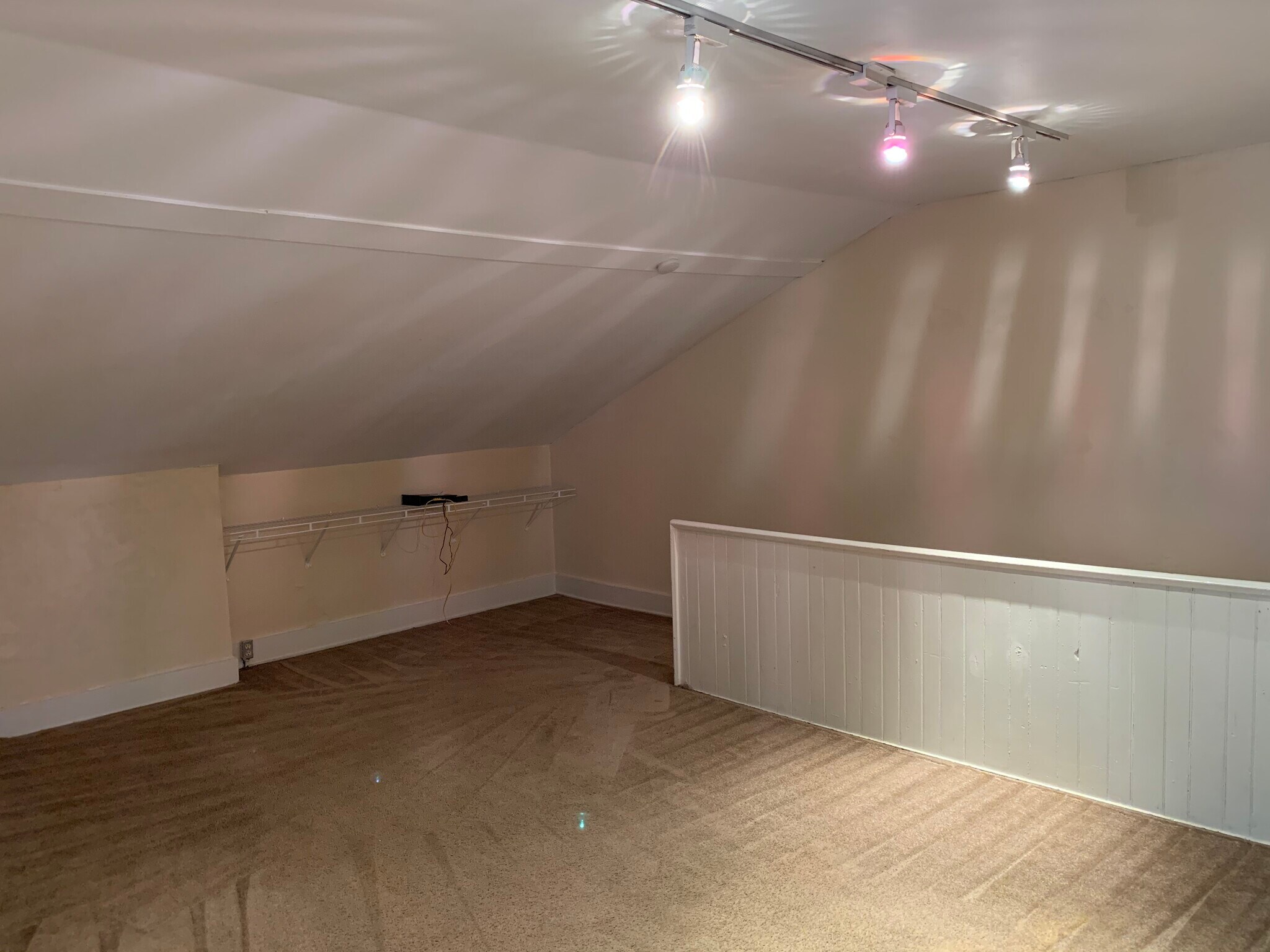 Building Photo - 2437 Ohio Ave