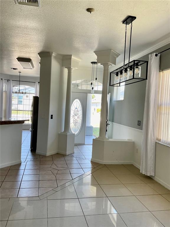 Building Photo - 132 Golf Aire Blvd