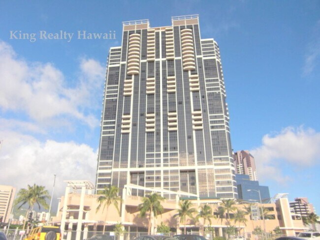 Building Photo - *Luxury Living at a reasonable price! 1 br...
