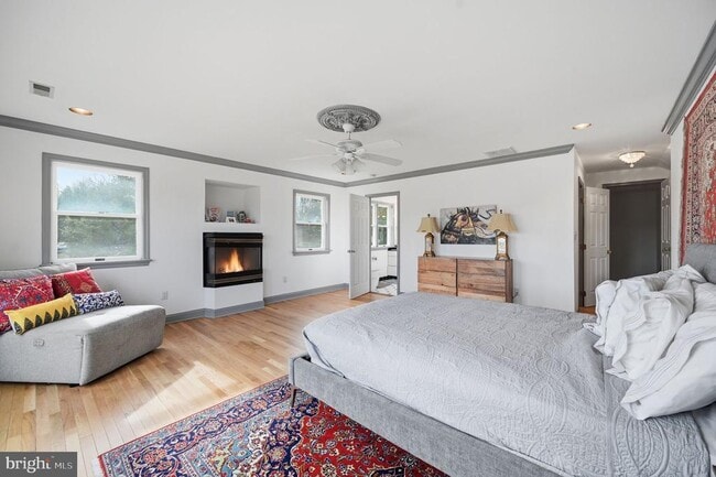 Building Photo - 11641 Glen Rd