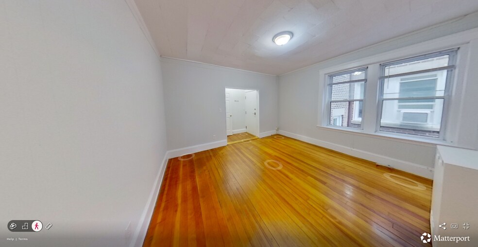 Building Photo - 39 South St