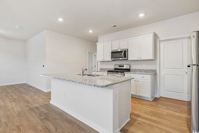 Building Photo - 219 Marauder Dr