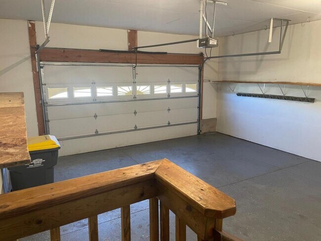 Building Photo - 640 Angel Court