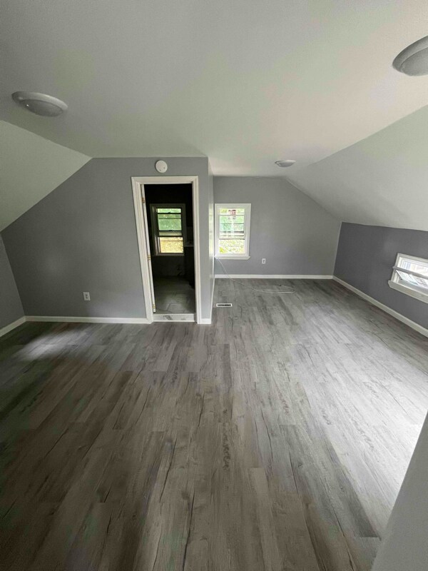 Building Photo - 414 N Bellinger St