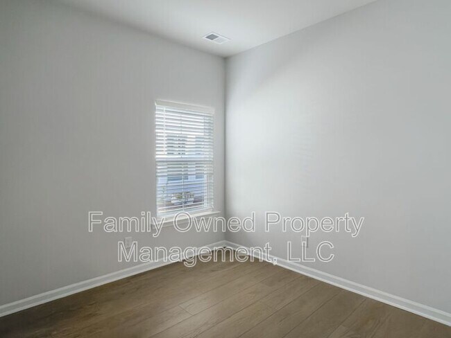 Building Photo - 167 Norses Bay Ct