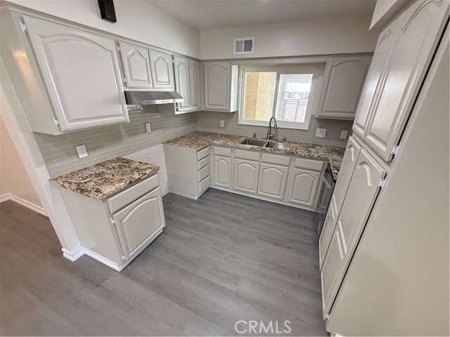 Building Photo - 9115 Encina Ave