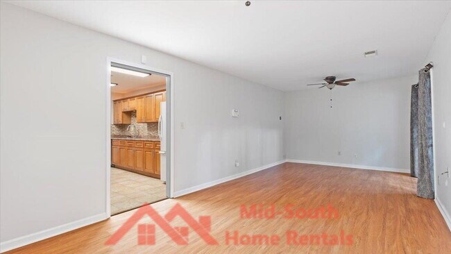 Building Photo - 4515 Flamingo Rd