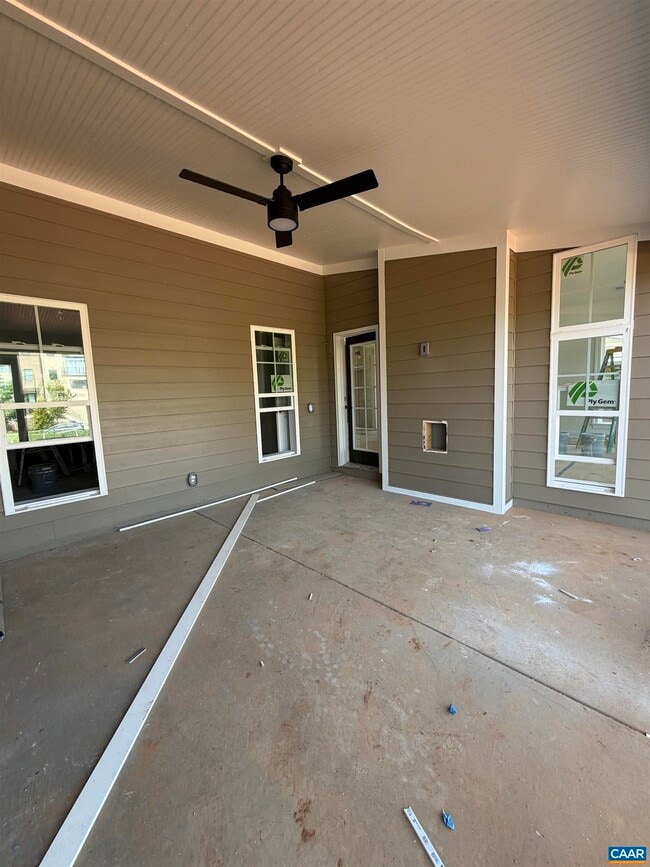 Building Photo - 2018 Larkin Ave