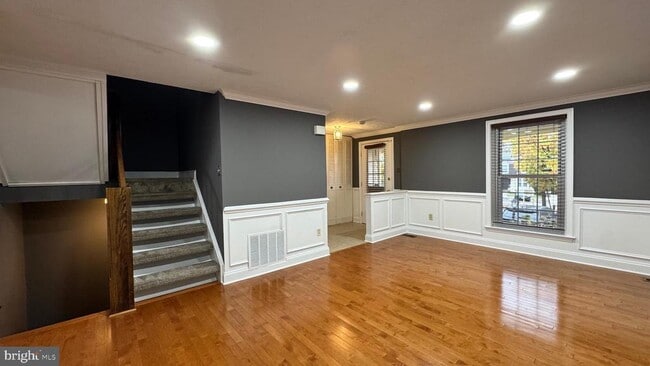 Building Photo - 8113 Mandan Terrace