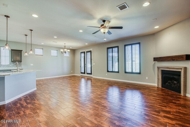 Building Photo - 14509 Holly Springs