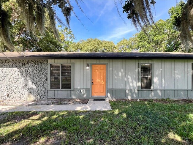 Building Photo - 7925 Napoleon St