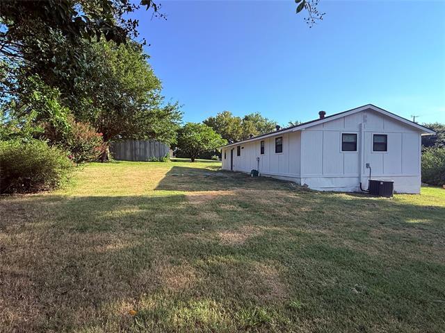 Building Photo - 37 Almond Dr