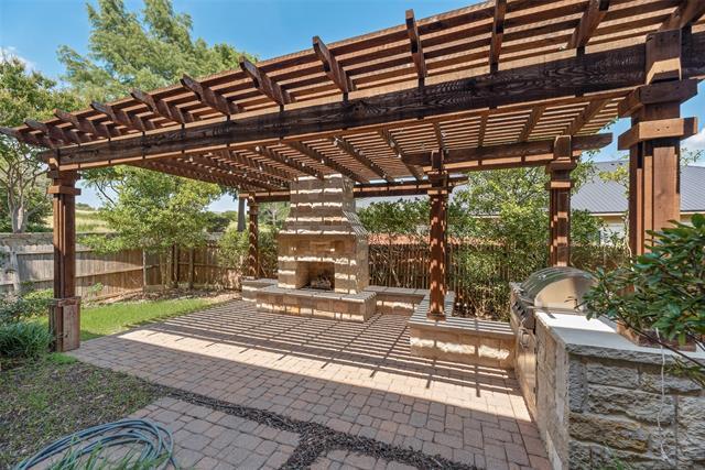 Building Photo - 2625 Chambers Dr