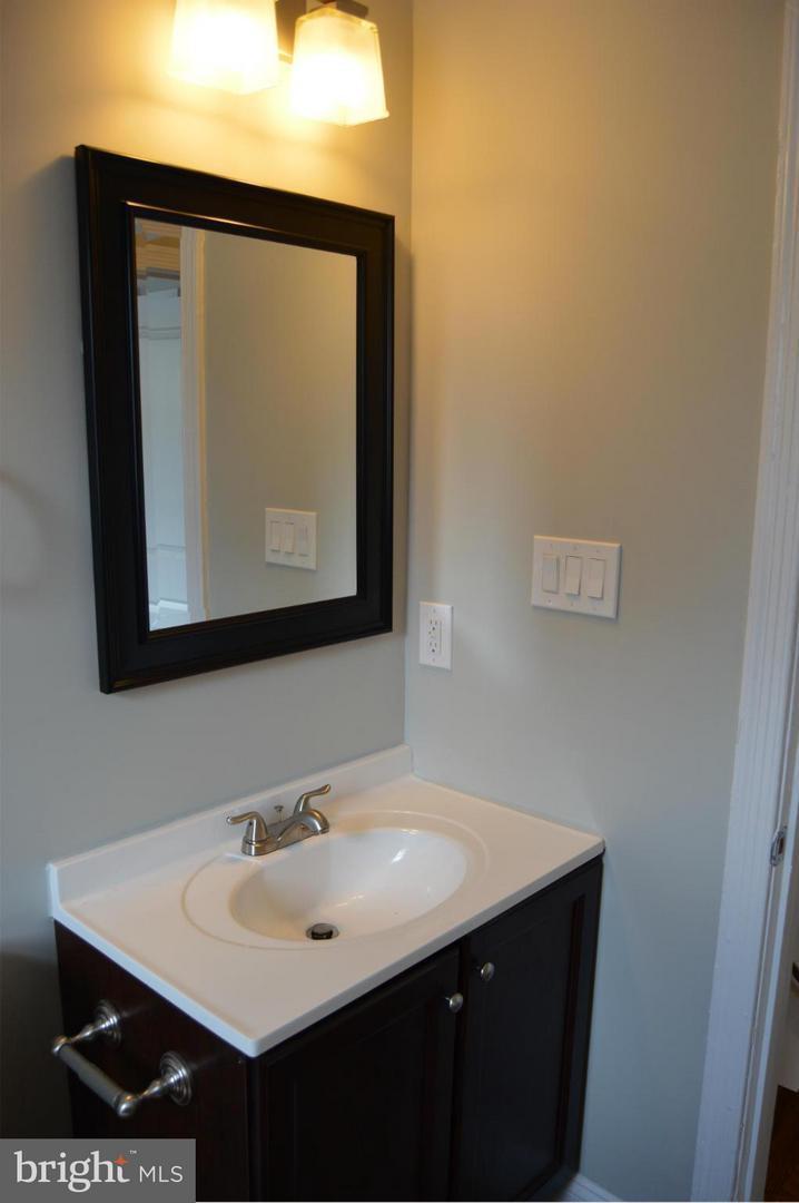 Finished bathroom - 316 Division Ave NE