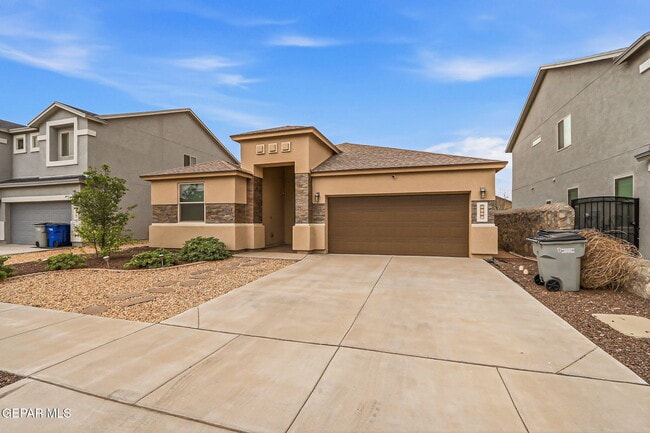 Building Photo - 4717 Christian Azcarate St