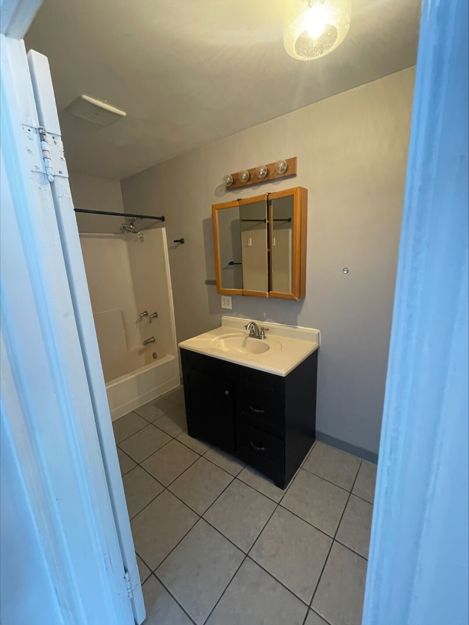 Building Photo - 2340 S Wapak Rd