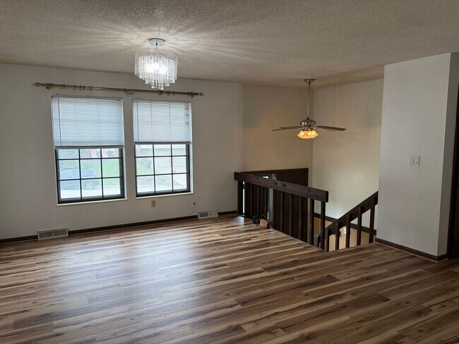 Building Photo - Full of Character with Modern Updates!