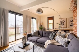 Building Photo - 2319 NW Raleigh St