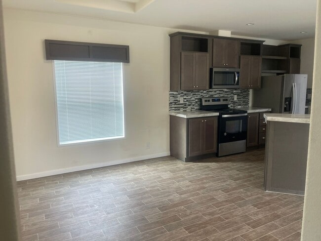 Building Photo - 3bed 2bath + bonus room, natural landscaping, Split Floor Plan Lower Magalia Paradise Pines