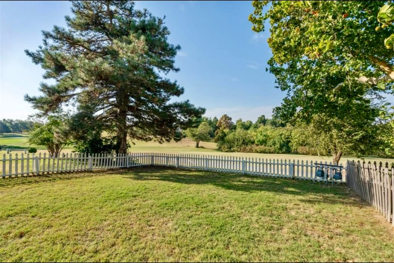 Building Photo - 12025 Ashford Dr