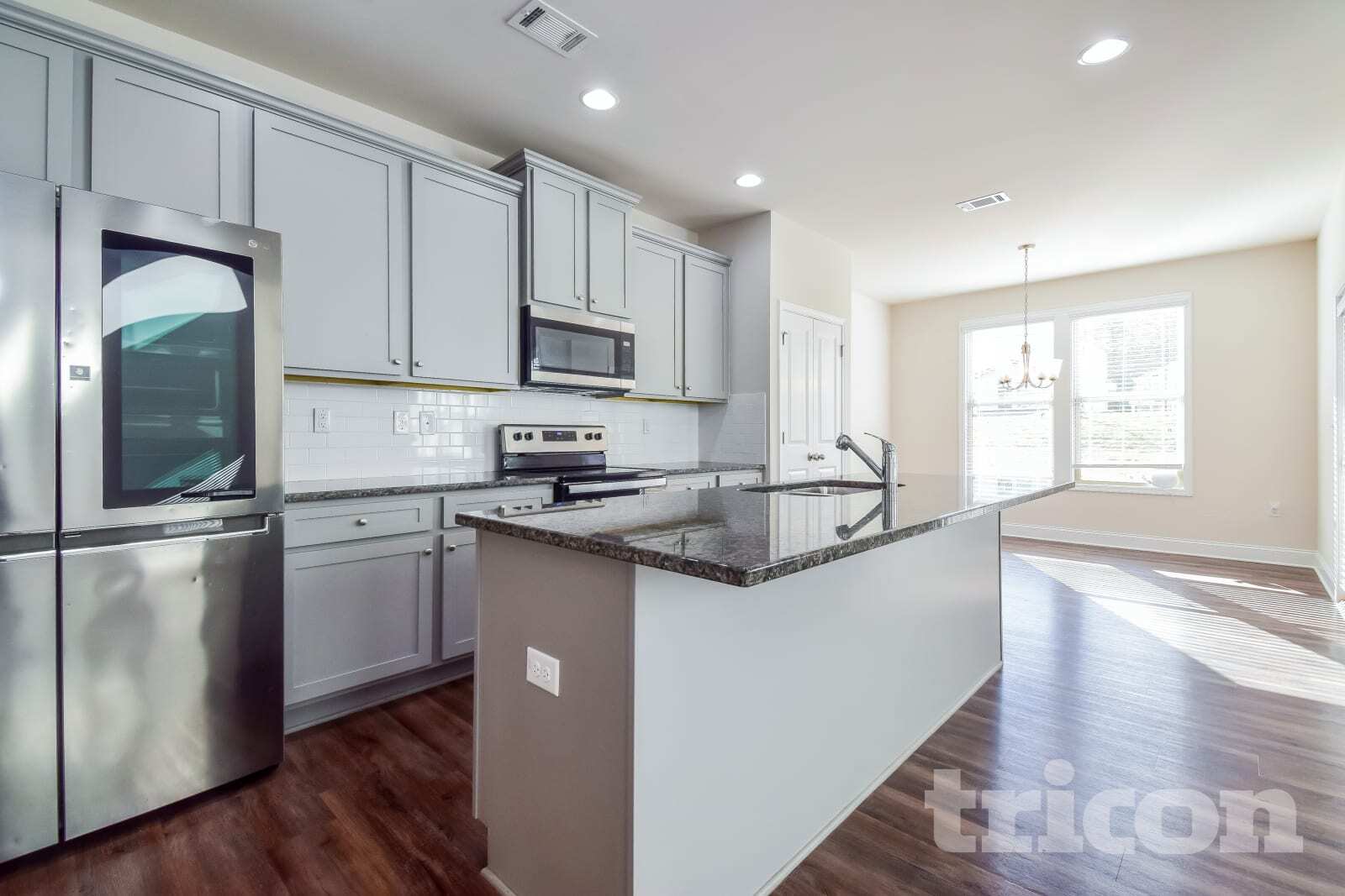 Building Photo - 3990 Bella View Ln