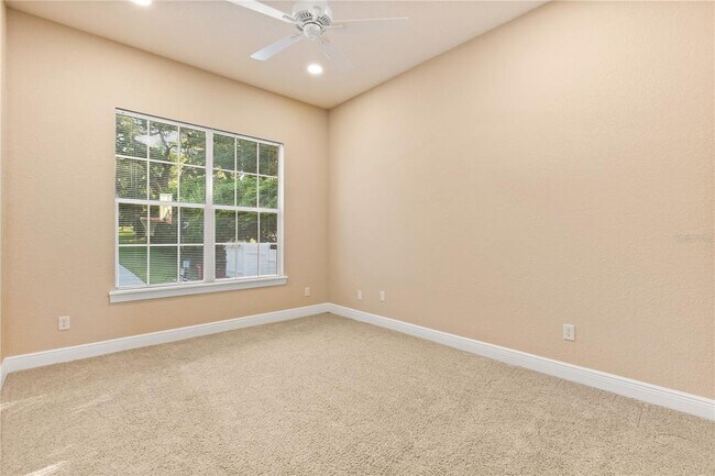 Building Photo - 286 Mileham Dr