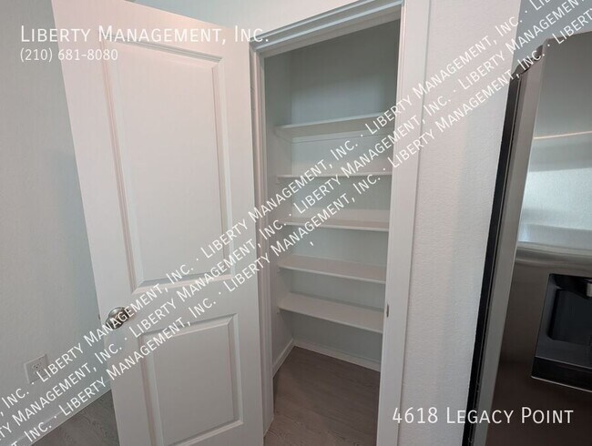 Building Photo - 4618 Legacy Pt