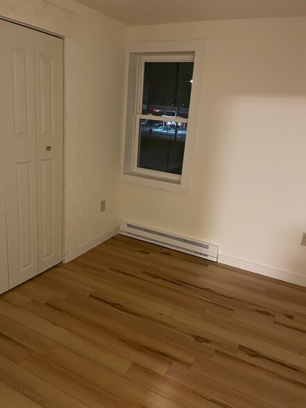 Building Photo - 5 Park Pl