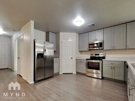 Building Photo - 21002 Twining Rose Ln